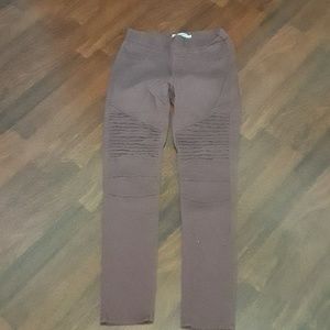 Purple moto skinny jeggings